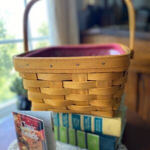 Longaberger Basket 2001 EUC